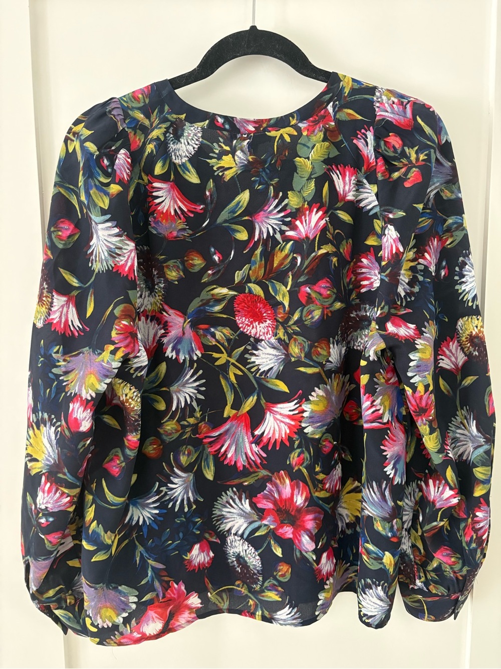 J.crew 100% silk floral popover pleated front navy multicolor blouse size large - Picture 2 of 6